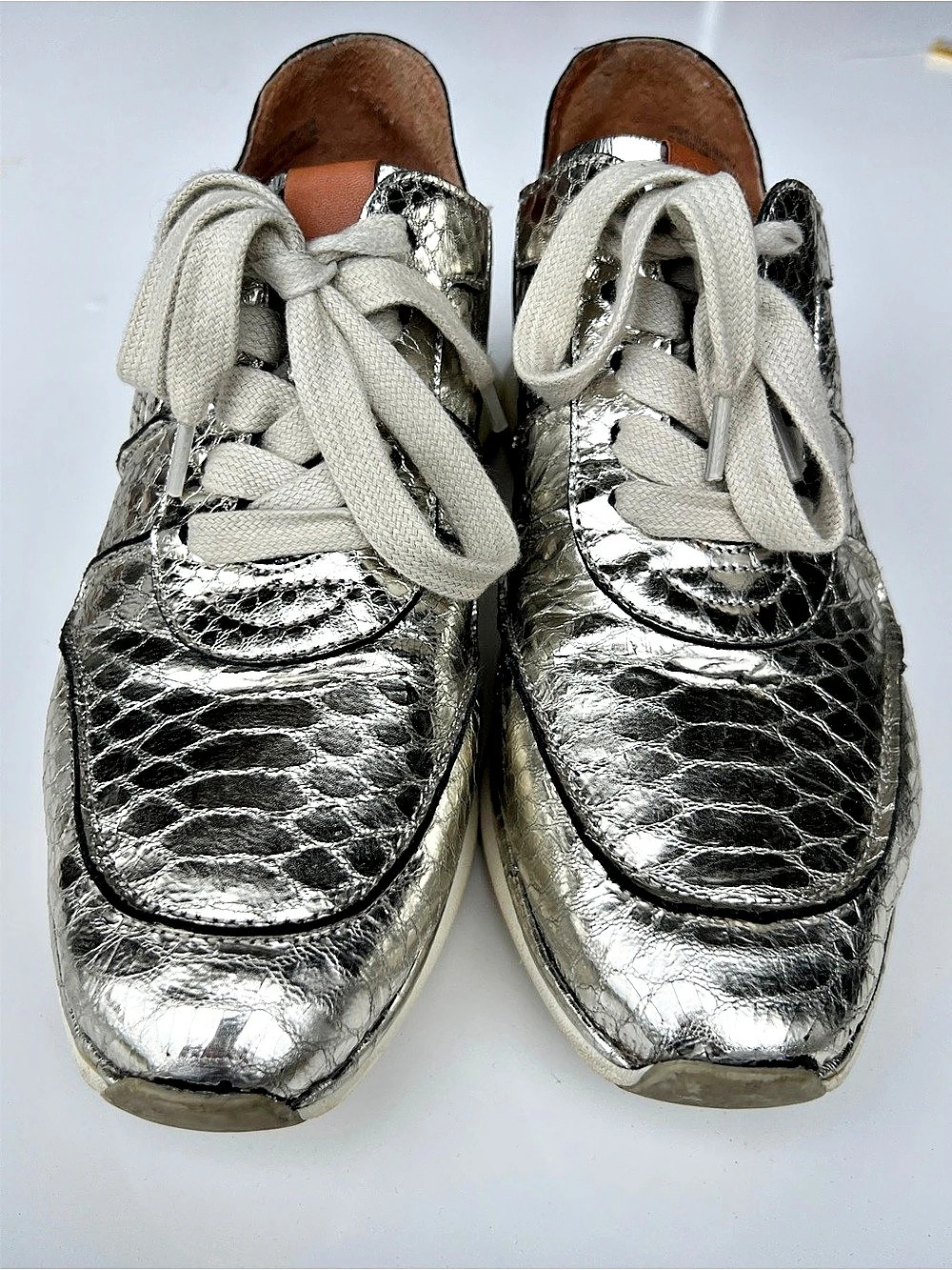 Gentle Soles Women's metallic Print Sneakers US 5.5